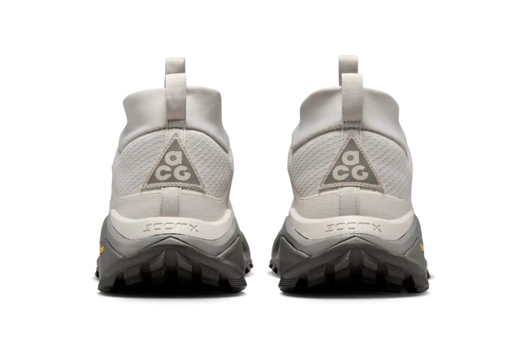Nike ACG Zegama Hike Cream Light Orewood Brown - Image 1