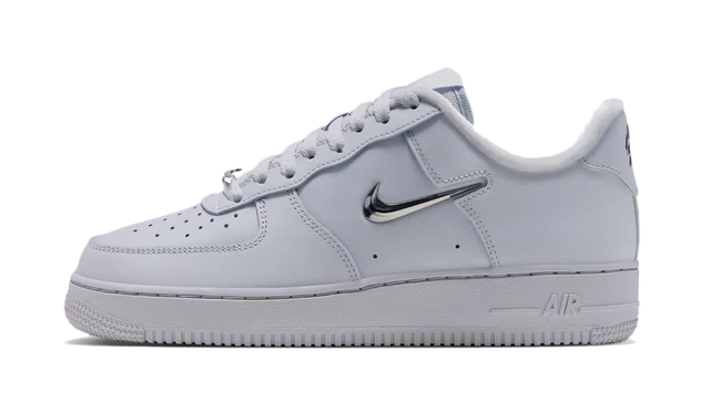 Foto del prodotto Nike Air Force 1 '07 'Pure Platinum Jewel Swoosh' (W)