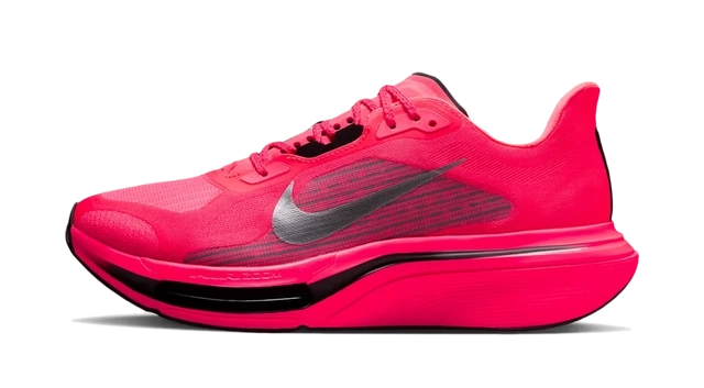 Nike Pegasus Plus 2 Flash Crimson Black productfoto