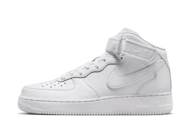 Foto del prodotto Nike Air Force 1 Mid Fresh Triple White