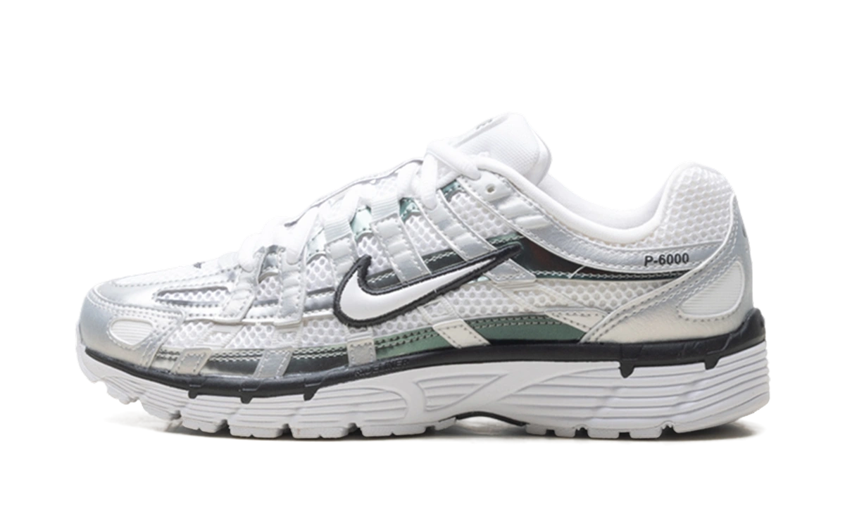 Nike P-6000 Off White Dark Smoke Grey (W) productfoto