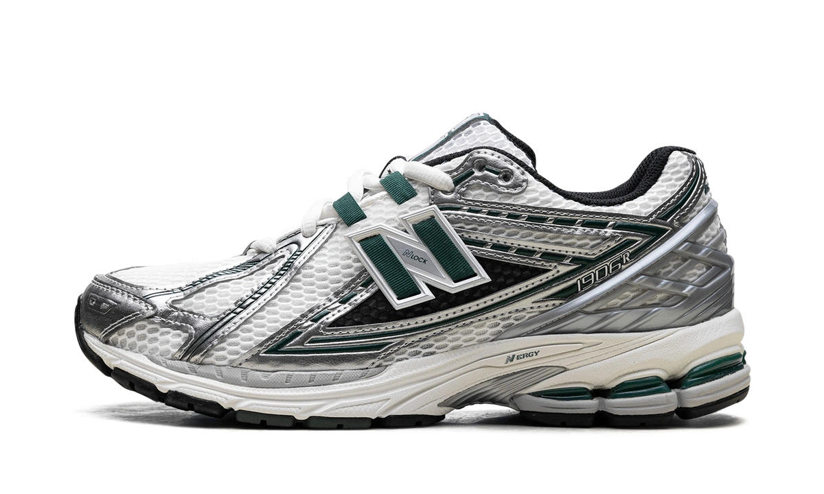 New Balance 1906R Silver Metallic Nightwatch Green