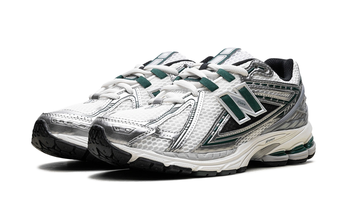New Balance 1906R Silver Metallic Nightwatch Green - Image 1