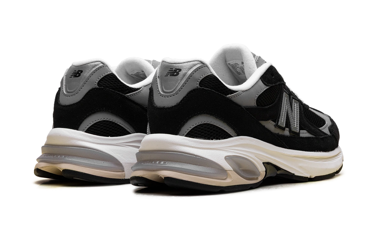 New Balance 2010 Black Shadow Grey - Image 2