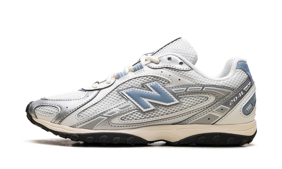 New Balance 204L Silver Metallic Sky product photo