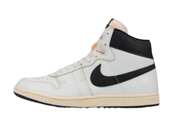 Nike Jordan Air Ship PE SP A Ma Maniére White Black Produktfoto