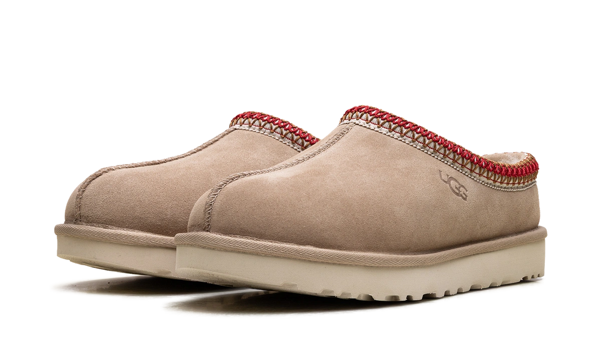 UGG Tasman II Slipper Sand Dark Cherry (W) - Image 1
