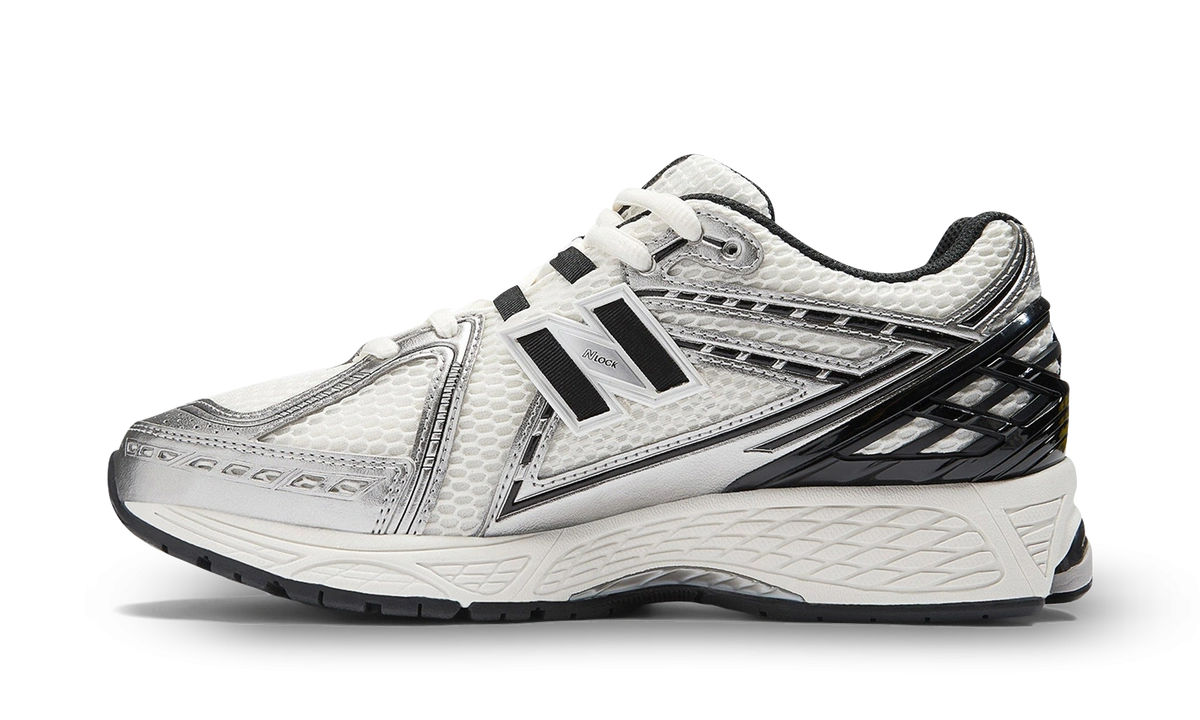 New Balance 1906R White Silver Metallic Black Produktfoto