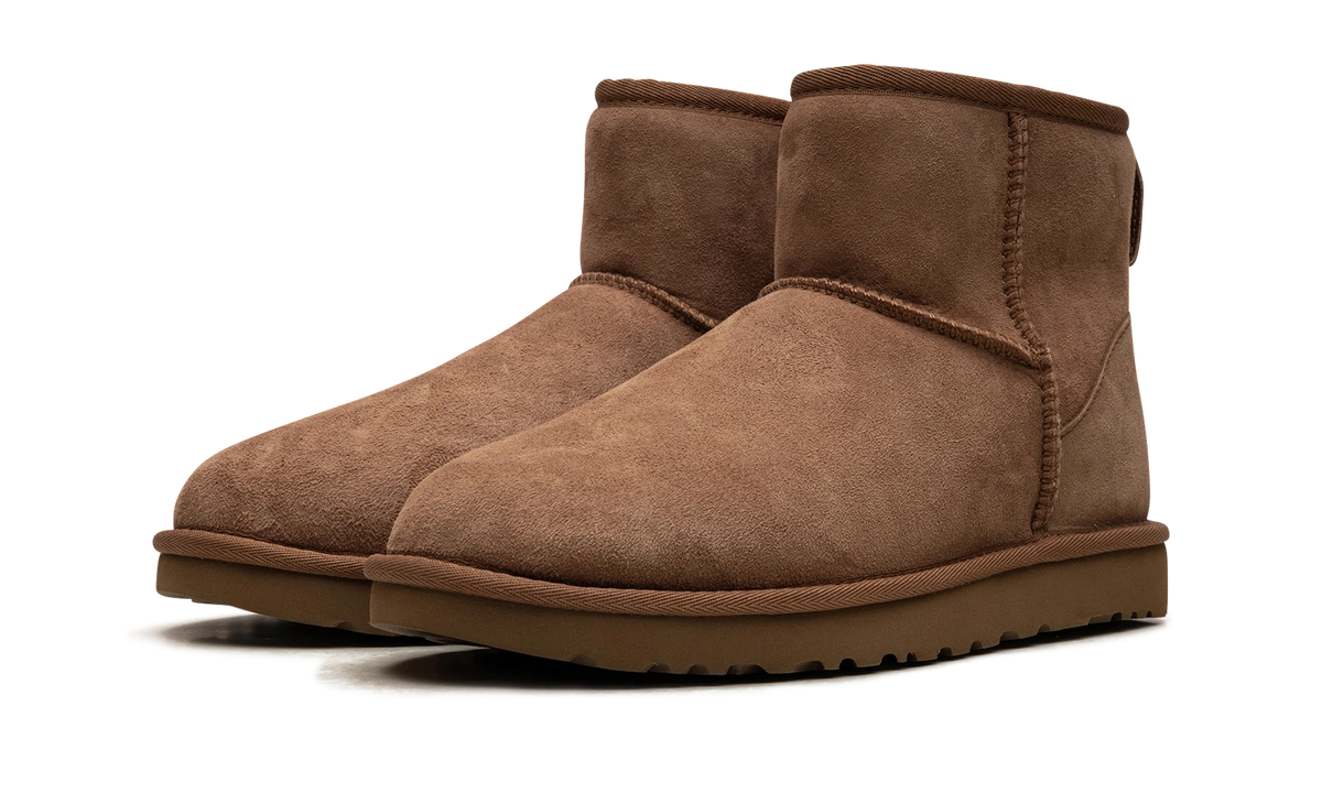 UGG Classic Mini II Boot Chestnut (W) - Image 1