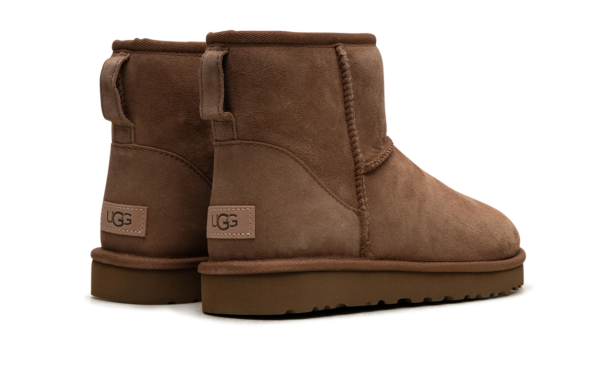UGG Classic Mini II Boot Chestnut (W) - Image 2