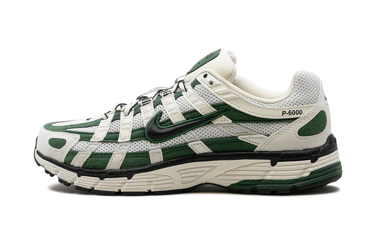 Nike P-6000 Fir (W) productfoto