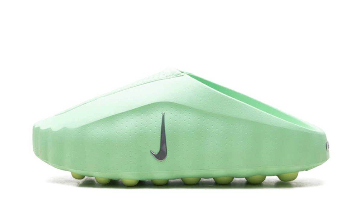 Nike Mind 001 Slide Cucumber Calm Produktfoto
