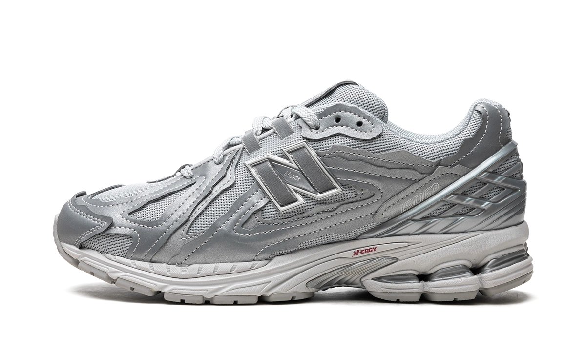 New Balance 1906D Protection Pack Silver Metallic Produktfoto
