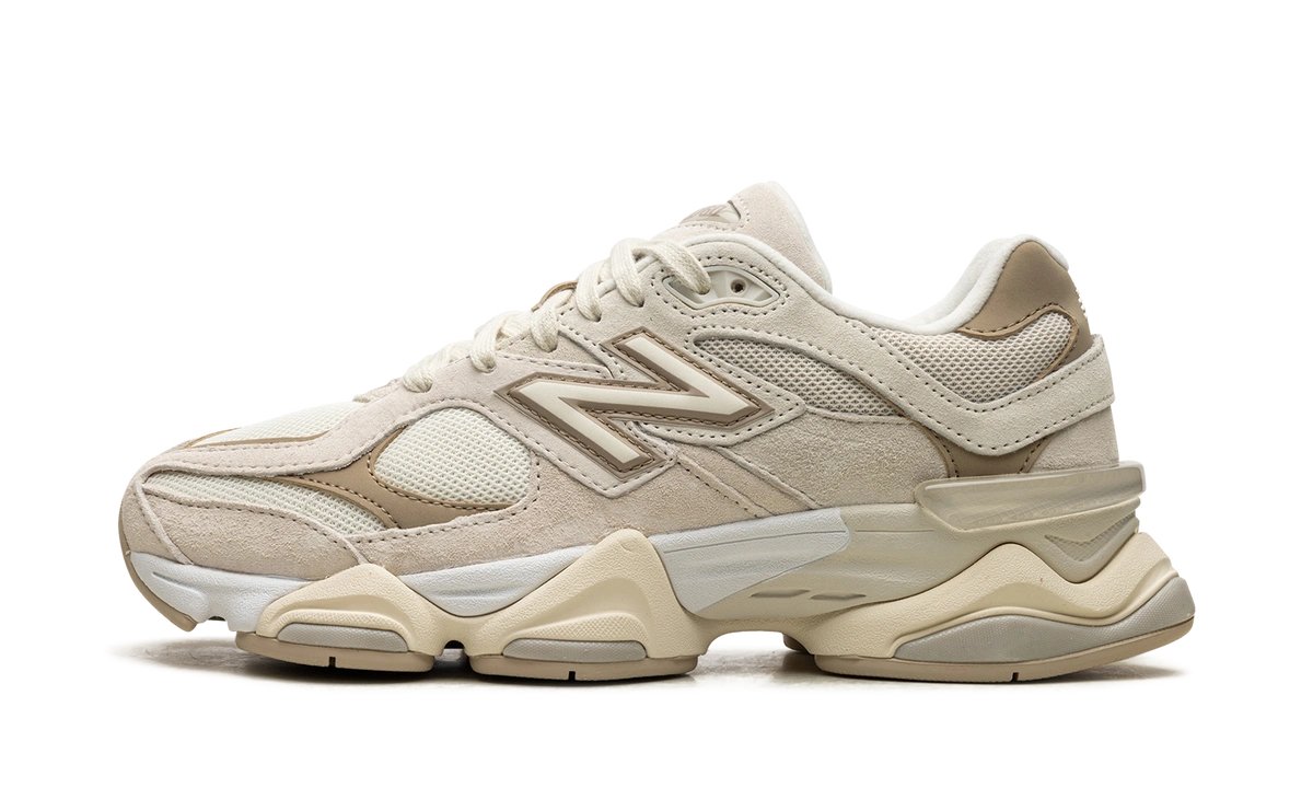 Photo du produit New Balance 9060 Sea Salt Brown