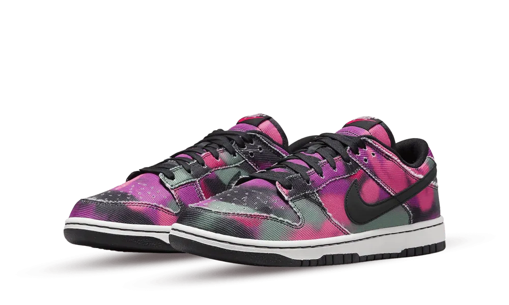 Nike Dunk Low Graffiti Pink - Image 1