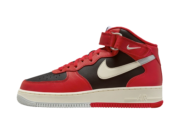 Foto del prodotto Nike Air Force 1 Mid LV8 Split Black Red