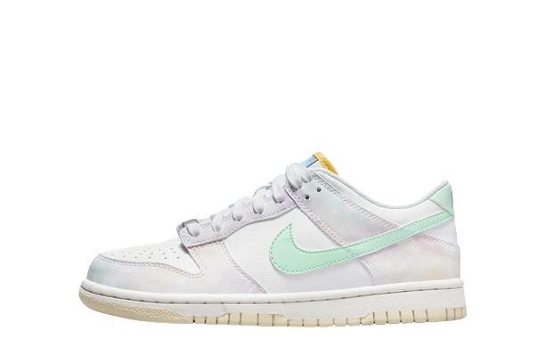 Nike Dunk Low (GS) product photo