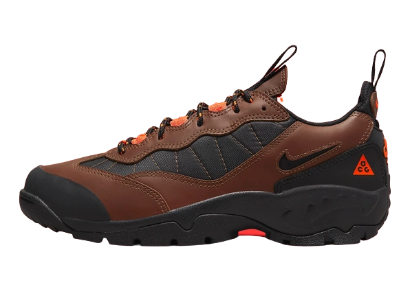 Foto del prodotto Nike ACG Air Mada Low Bison Total Orange