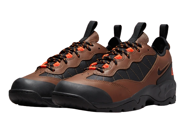 Nike ACG Air Mada Low Bison Total Orange - Image 1