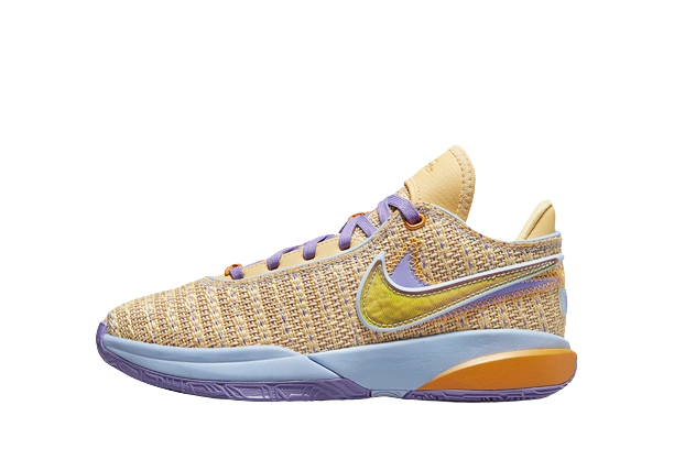 Nike LeBron 20 (GS) product photo