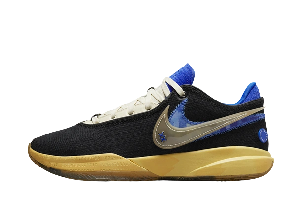 Nike LeBron 20 Uninterrupted product photo