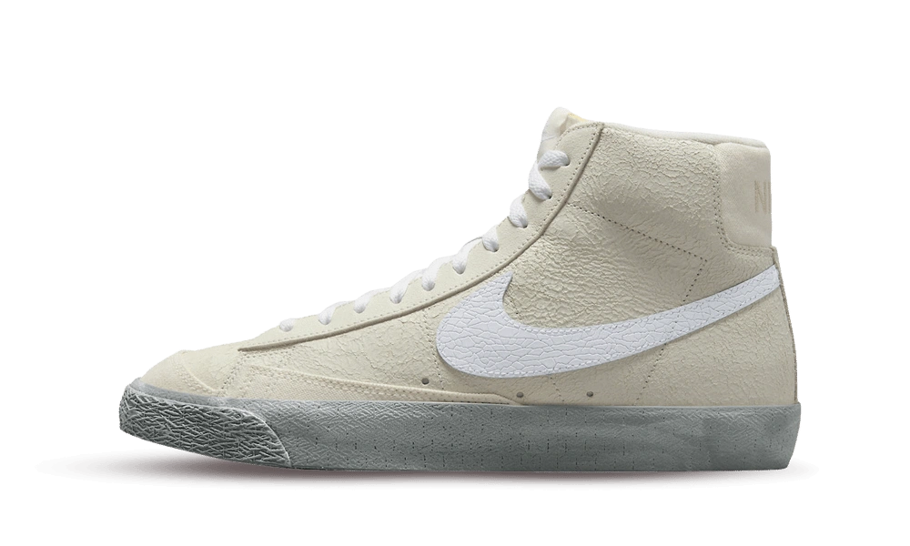 Photo du produit Nike Blazer Mid '77 EMB Summit White Phantom