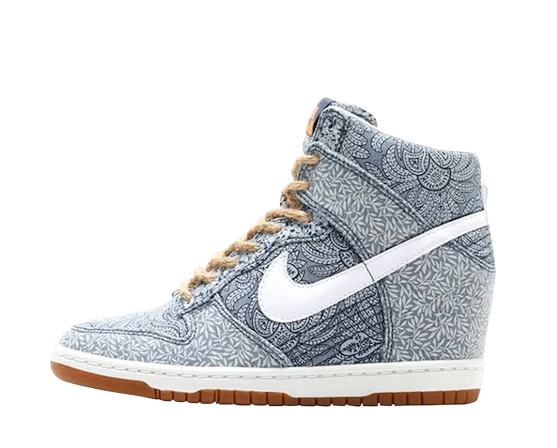 Nike Dunk Sky High Liberty Of London Blue Recall (W) product photo