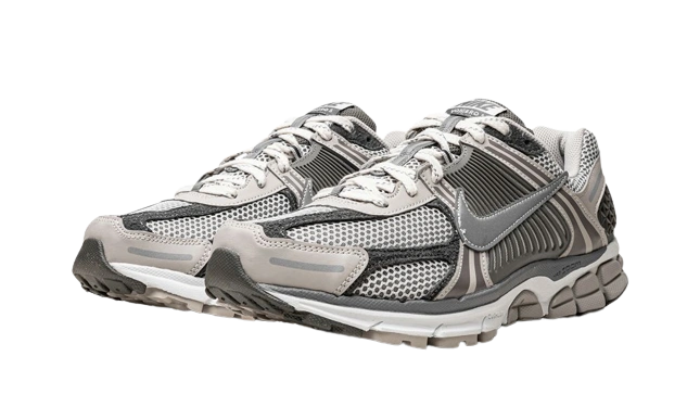 Nike Zoom Vomero 5 Iron Ore Flat Pewter - Image 1
