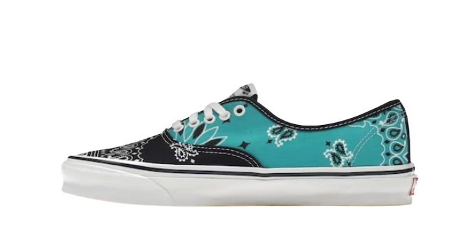 Vans Authentic Bedwin And The Heartbreakers Multi Purple Bandana productfoto