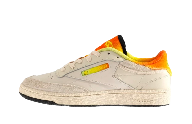 Reebok CLUB C 85 Gold Produktfoto