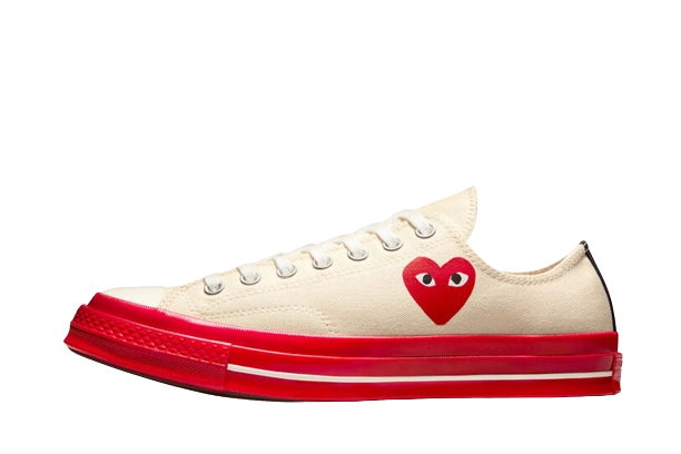 Converse Chuck Taylor All-Star 70 Ox Comme Des Garcons PLAY Egret Red Midsole productfoto