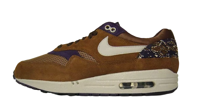 Photo du produit Nike Air Max 1 Premium Friendly Football Pack