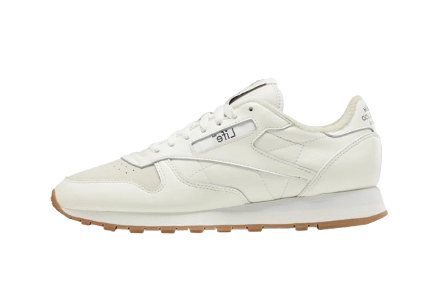 WOOD WOOD Life x Reebok Classic Leather 'Chalk' productfoto