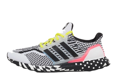 Adidas Ultra Boost 5.0 DNA Multi Patern White Turbo productfoto