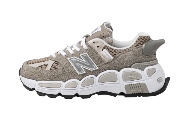 Foto del prodotto New Balance 574 YURT Salehe Bembury Shark Skin