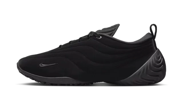 Nike Women Astra Ultra 'Black' (W) productfoto
