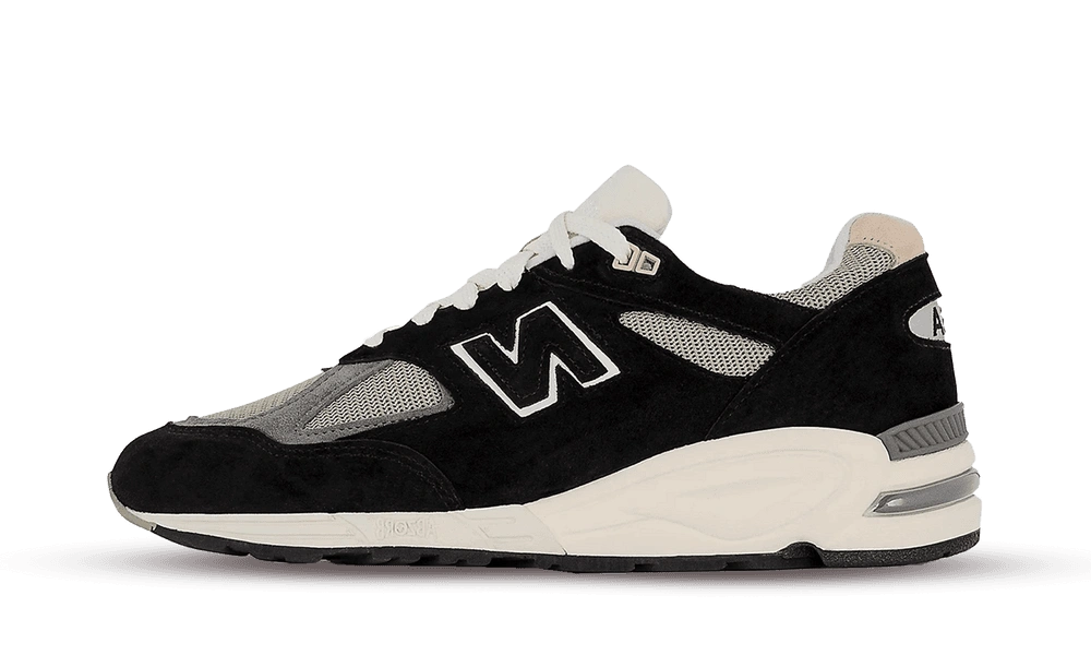 New Balance 990v2 MiUSA Teddy Black True Camo product photo
