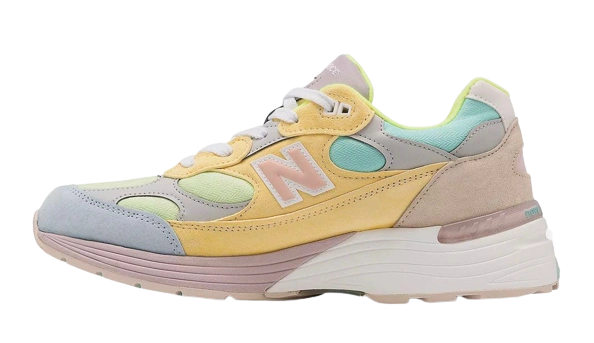 New Balance 992 Yellow Beige product photo