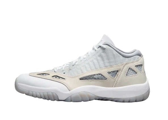 Jordan 11 Retro Low IE Light Orewood Brown productfoto
