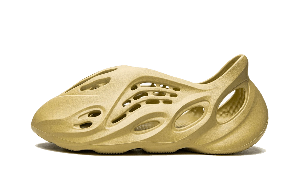 Yeezy Foam RNNR Sulfur Produktfoto