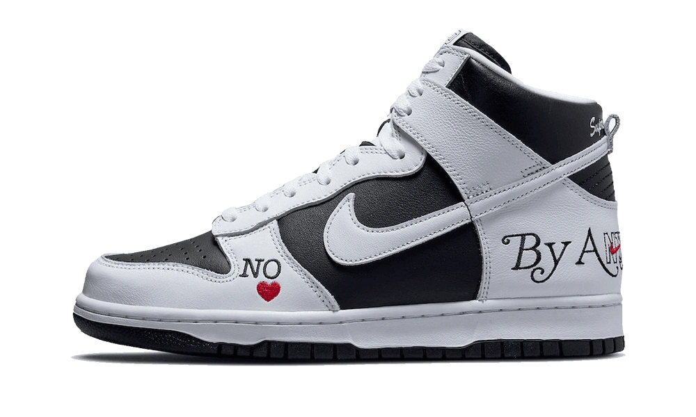 Nike SB Dunk High Supreme By Any Means Black productfoto