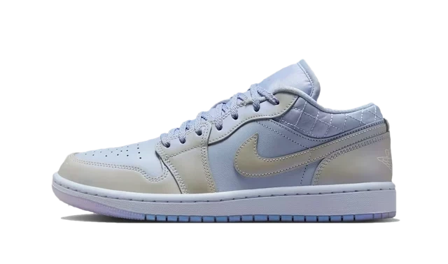 Photo du produit Jordan 1 Low SE Ghost Pearlized Quilt (W)