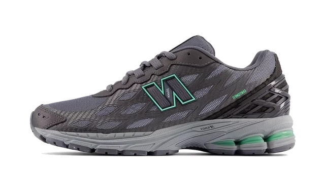 New Balance 1906W Black Metallic Green productfoto