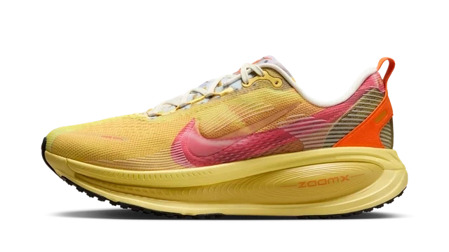 Nike Vomero 18 SE International Running Pack LD-1000 Produktfoto