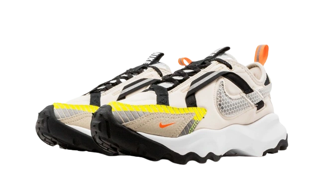 Nike TC 7900 LX 3M Light Orewood Brown (W) - Image 1