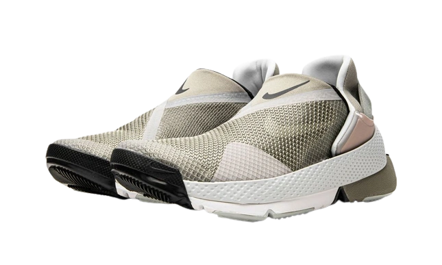 Nike Go FlyEase Light Army - Image 1