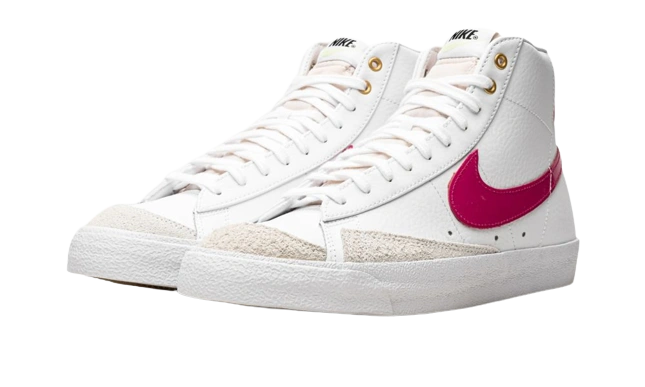 Nike Blazer Mid World Tour - Image 1