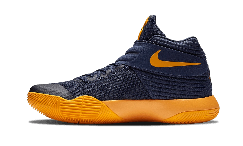 Nike Kyrie 2 Cavs Produktfoto