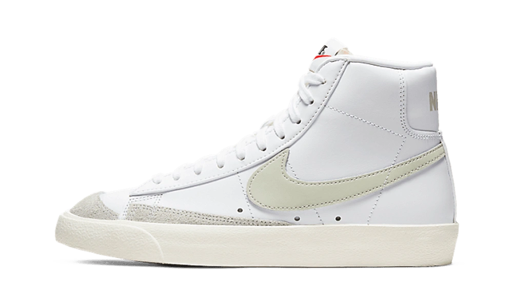 Photo du produit Nike Blazer Mid 77 Vintage Light Bone (W)