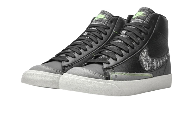 Blazer Mid '77 Vintage Black Light Bone - Image 1
